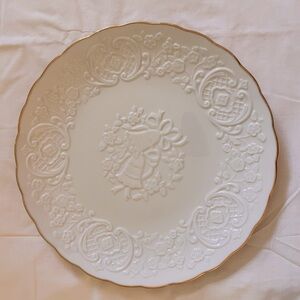 Lenox The Wedding Promises Marriage Plate - White Embossed and Gold Trimmed